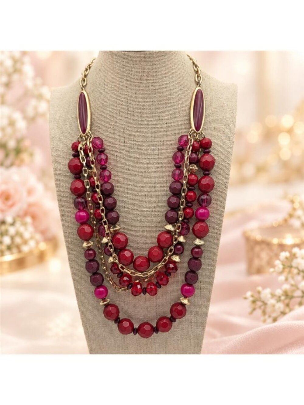 Red Pink Beaded Necklace Layered 3 Strand Faceted Glass Acrylic Gold Tone 22 in